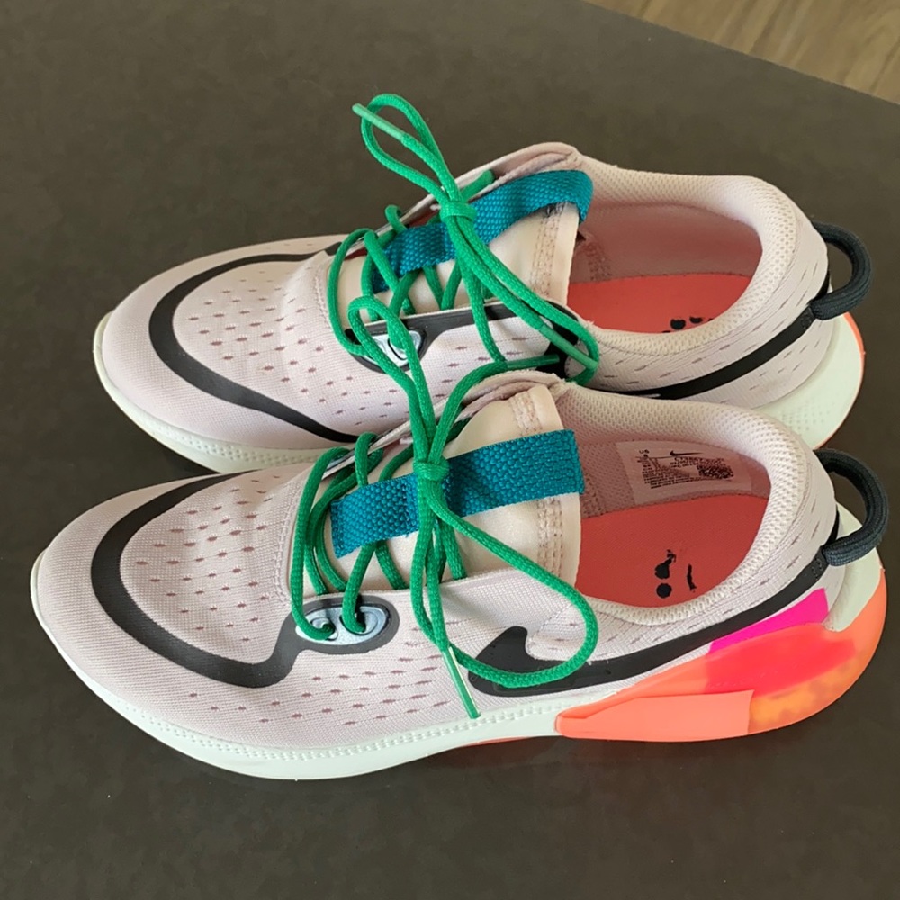 Nike Joyride dual run premium barely rose 8 B